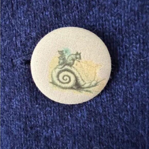 Sleeping on Snow snail button down cardigan - Picture 7 of 7